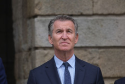 Feij&oacute;o llama a ser "responsables" y combatir "juntos" los incendios: "Vamos a refrescar el ambiente pol&iacute;tico"