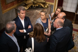 Feij&oacute;o urge a S&aacute;nchez a convocar ya elecciones y le recuerda los mandamientos "no robar&aacute;s" y "no mentir&aacute;s"