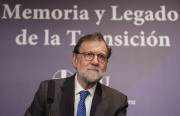 $posts[$i]->TITULO