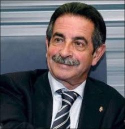 Gana Revilla,  pierden PP y PSOE 