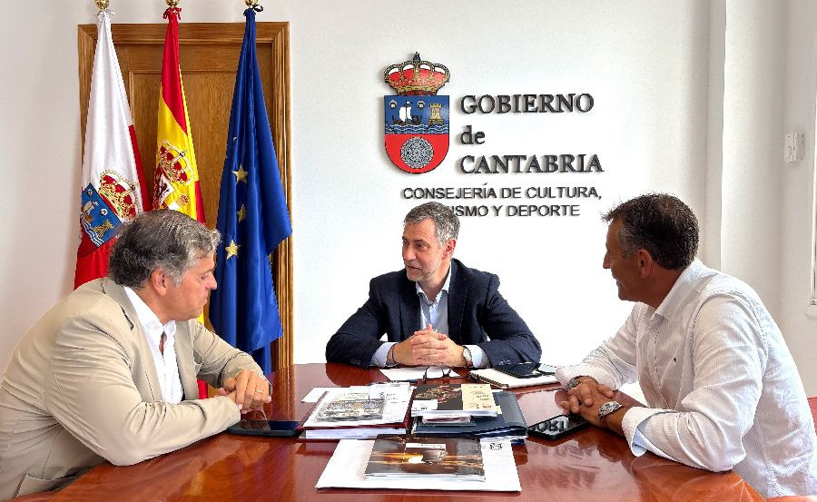 Gobierno y Selecci&oacute;n C&aacute;ntabra de Folclore analizan l&iacute;neas de colaboraci&oacute;n para profesionalizar la disciplina