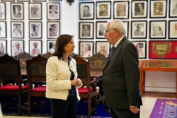Imbroda (PP) respalda el lema `No a la guerra` pero pide a Espa&ntilde;a "cumplir sus compromisos internacionales"