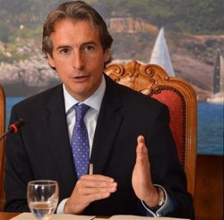 I&ntilde;igo De La Serna, Ministro de Fomento  de Espa&ntilde;a