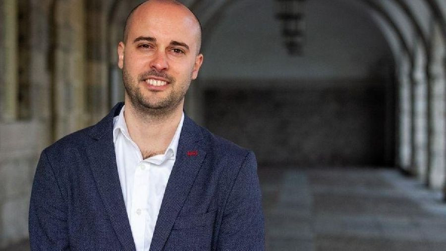 IU pide la dimisi&oacute;n de la alcaldesa de Cartes y dice que Casares "tampoco ha estado a la altura"