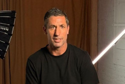 Joan Capdevila: "En la selecci&oacute;n, es el grupo el que te puede ganar t&iacute;tulos, no jugadores individuales"