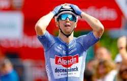 Kaden Groves suma al esprint su tercera victoria en La Vuelta