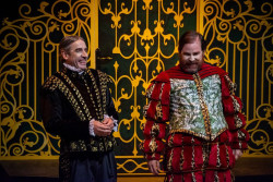 La comedia `Entre bobos anda el juego` llega este jueves al Palacio de Festivales con las entradas agotadas