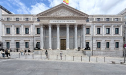 La ley que reduce las ratios y la jornada lectiva comienza hoy su tramitaci&oacute;n en el Congreso