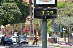 La lluvia activa avisos este lunes en Asturias, CyL, Catalu&ntilde;a y Galicia mientras que en el sur suben las temperaturas