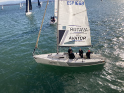 La tripulación del Fredo la Estrella del Norte se llevó el trofeo RCRS-RCMS para la clase J80