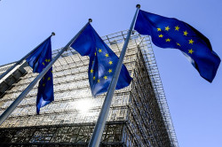 La UE ampl&iacute;a las sanciones a Corea del Norte por su programa nuclear y su apoyo militar a Rusia