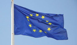 La Unión Europea sopesa un acuerdo con Estados Unidos que pasa por aceptar un 15% de arancel generalizado