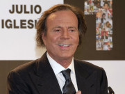 $posts[$i]->TITULO