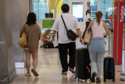 Los c&aacute;ntabros que se han ido de Cantabria aumentan un 6,2% en un a&ntilde;o, hasta los 55.238
