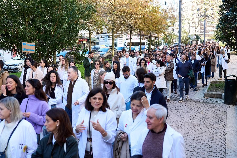 Los m&eacute;dicos c&aacute;ntabros se sumar&aacute;n en octubre a la huelga nacional y se baraja que sea indefinida