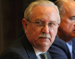  Los m&eacute;dicos piden "transparencia" para que los criterios de transici&oacute;n de cada fase sean "expl&iacute;citos"