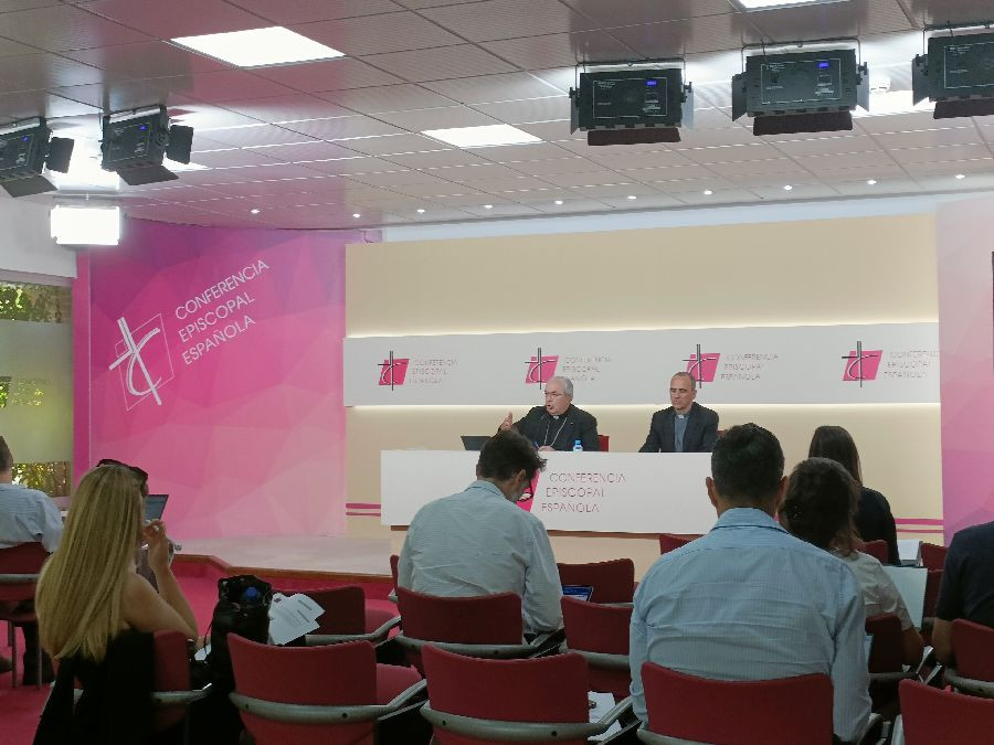 Los obispos invitan, sin decirlo, ante la "grave corrupci&oacute;n pol&iacute;tica" la celebraci&oacute;n de elecciones 