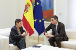 Los tenemos en la Moncloa.  Mariano Cabrero B&aacute;rcena es escritor