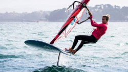 Marina Alabau en el Top5 del europeo de iQFoil