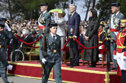 Marlaska, interrumpido por abucheos, al hablar de los guardias civiles fallecidos