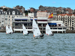 M&aacute;s de 170 equipos de vela participan este fin de semana en el XXVII Trofeo RCMS en Santander