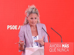 Montse M&iacute;nguez (PSOE) ataca a los jueces porque van muy r&aacute;pidos en los procesos judiciales jy les culpa que quieren que caiga el gobierno antes del verano