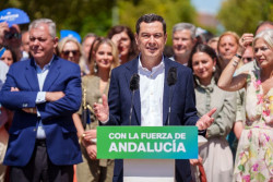 Moreno descarta un acuerdo como Extremadura o Arag&oacute;n si roza la mayor&iacute;a absoluta: "PSOE y Vox deber&iacute;an abstenerse"