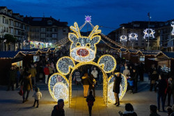 Noja recoge su t&iacute;tulo de Villa Europea de la Navidad 2025