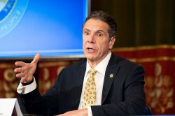 Nueva York suma otros 779 muertos, una cifra r&eacute;cord que sit&uacute;a en m&aacute;s de 6.000 los fallecidos en el estado