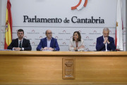 $posts[$i]->TITULO