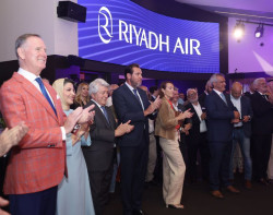 Puente destaca la "fruct&iacute;fera relaci&oacute;n" entre Espa&ntilde;a y Arabia en la inauguraci&oacute;n de la nueva l&iacute;nea a&eacute;rea Madrid-Riad