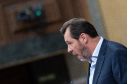 Puente olfatea elecciones  y est&aacute; nervioso"