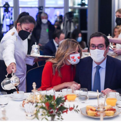 &iquest;Qu&eacute; ha hecho Garamendi para presentarse a la reelecci&oacute;n de la CEOE?.Nada.  Por Carlos Magdalena
