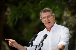 REVERTIR     Carlos, Magdalena