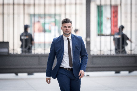 Rufi&aacute;n rectifica a S&aacute;nchez : Marruecos atac&oacute; a este pa&iacute;s"