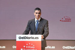 S&aacute;nchez, el prestidigitador, anuncia 325 millones para tres sat&eacute;lites 