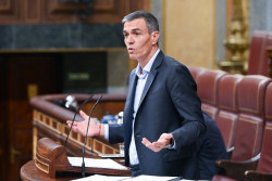 S&aacute;nchez les viene a decir al PNV que sigan "calladitos" y ser&aacute;n recompensados