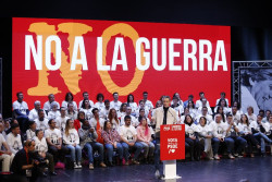 S&aacute;nchez metido a pacifista da ordenes a  su empleado Tezanos para que la encuesta  salga a favor de retirar  las bases