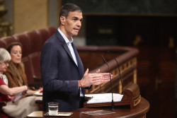 S&aacute;nchez niega que haya corrupci&oacute;n generalizada y a quiere irse de vacaciones con su mujer imputada