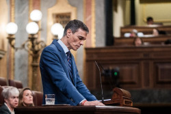 S&aacute;nchez y Feij&oacute;o se enfrentan en el Congreso en pleno choque por la corrupci&oacute;n y la exigencia de elecciones