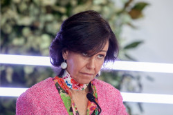 Santander y UniversalPay se ven ma&ntilde;ana en los juzgados por una demanda de 1.050 millones de euros