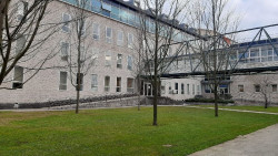 Se enfrenta a 13 años de cárcel por violar a una menor de 15 en un portal