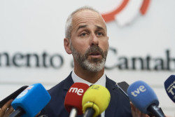 Silva advierte que si los presupuestos de Cantabria se prorrogan el acuerdo salarial docente quedará "herido de muerte"