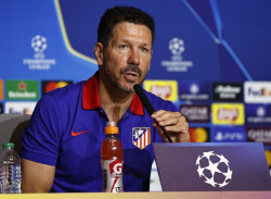 Simeone: "Courtois y yo podemos no estar de acuerdo, estoy agradecido por lo que hizo en el Atlético"