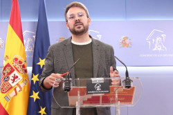 Sumar: "La confianza est&aacute; bajo m&iacute;nimos pro siguen apoyando a Sanchez""