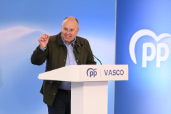 Tellado asegura que S&aacute;nchez "ha comprado a Yolanda D&iacute;az" con la OIT a cambio del "silencio" de Sumar con la corrupci&oacute;n