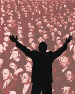 Te&oacute;ricos, pol&iacute;ticos, necios y populistas