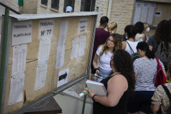Torrelavega abre la solicitud para cubrir 11 plazas de administrativo por oposici&oacute;n libre