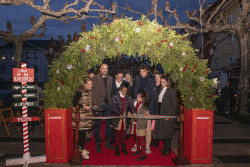 Torrelavega inaugura el Mercado de Navidad que ofrece productos t&iacute;picos y decoraci&oacute;n especial