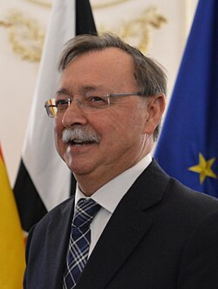 Vivas reclama a la UE un estatus especial para Ceuta y Melilla por su condici&oacute;n de frontera europea en &Aacute;frica